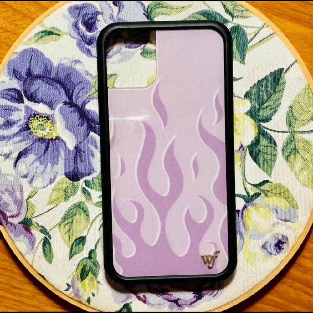Wildflower Purple Flames iPhone 11 / XR Case